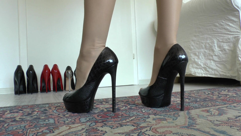 Lady Victoria Valente: A Quick High-heel Fashion Show for You! Part 1, Lady Victoria...