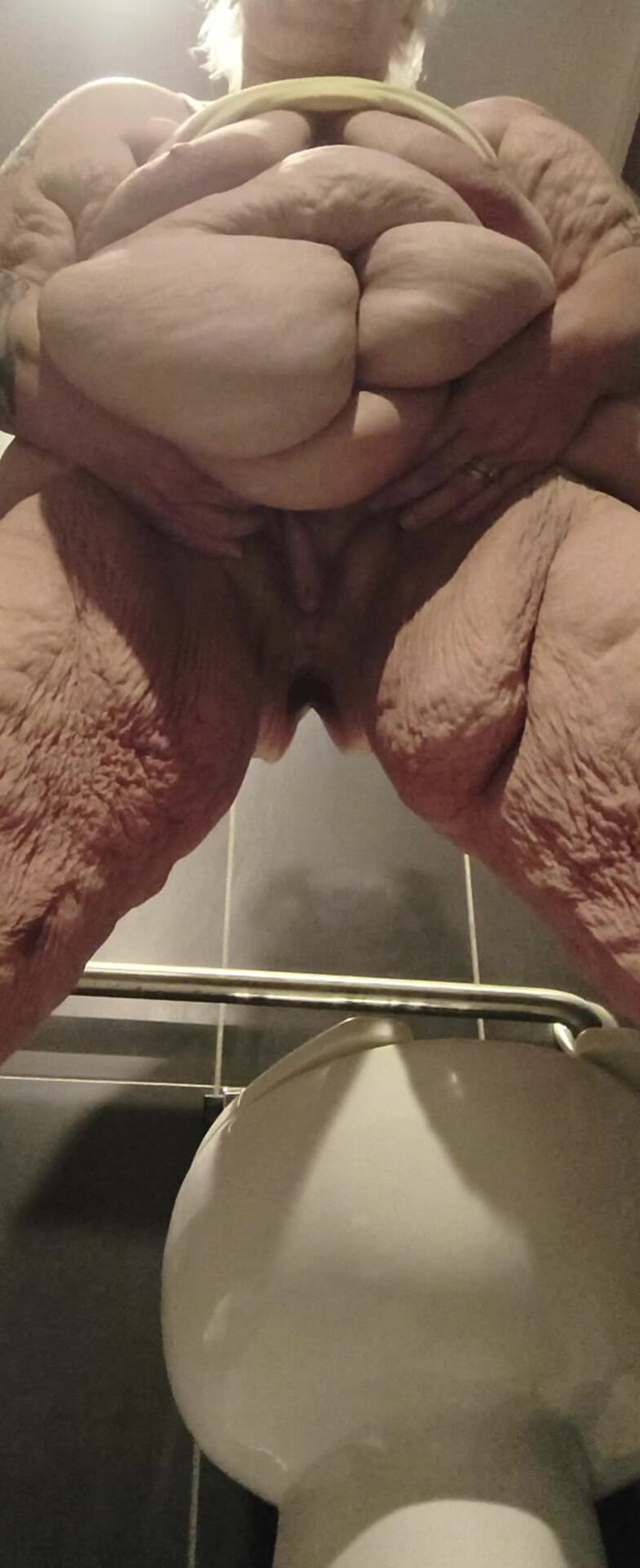 HerculesnVENUS: ฉันรู้ว่าสิ่งที่คุณต้องการได้โปรดยืนขึ้น luv ของฉัน
