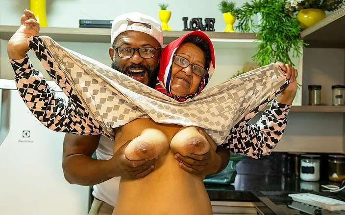 Only Taboo: BBW Granny Gets Fucked in the Ass by Delivery Man
