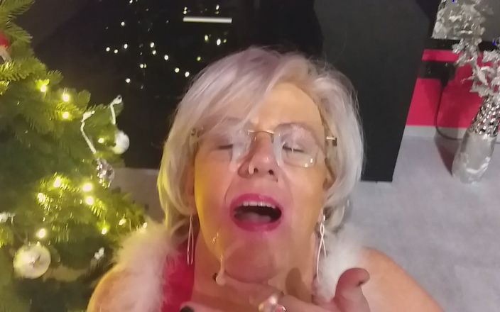 PureVicky66: Tysk mormor firar den hetaste julen med massor av kul
