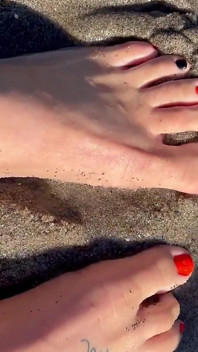 I piedi nudi di miaxxx