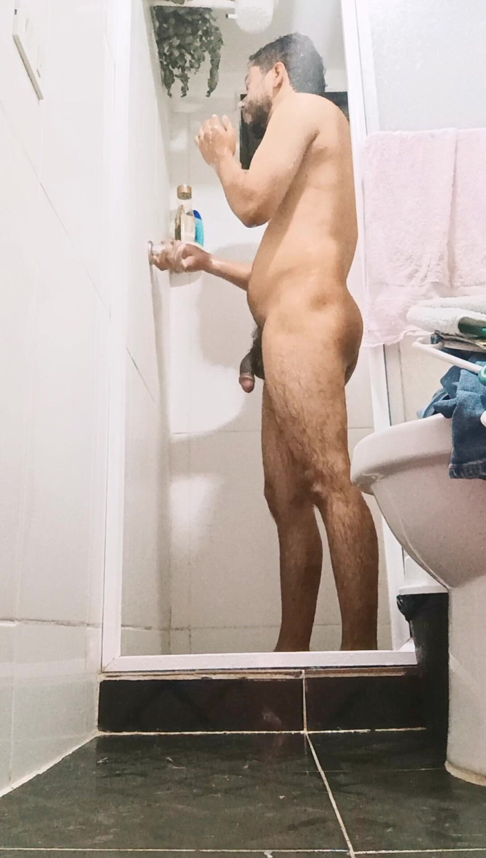 Tommhot: Join Me to Get Ready for Work