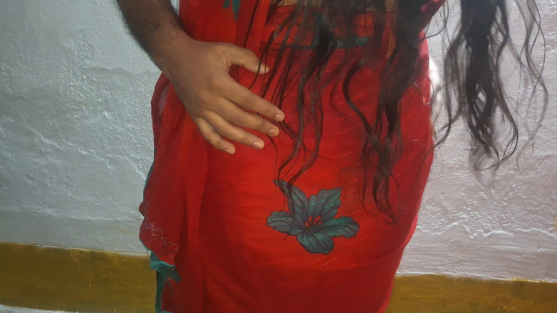 Busty Banuu: Tettona tette arrapata cognata cazzo