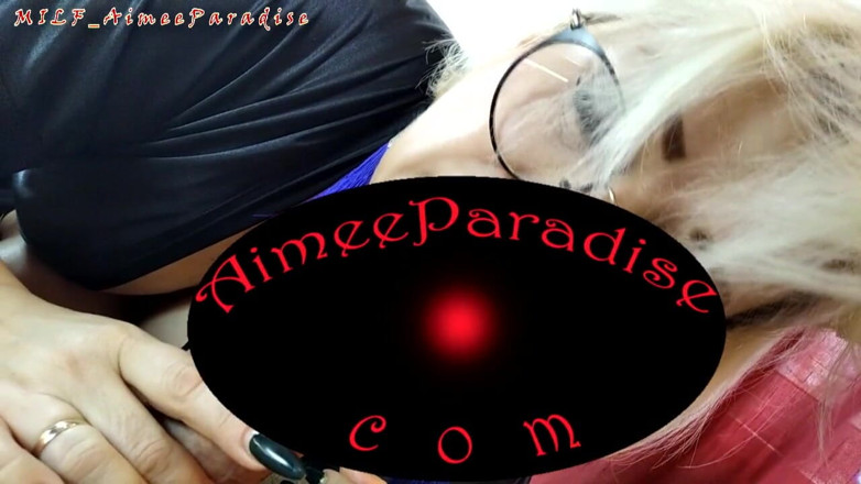 AimeeParadise: Baise dans un show webcam privé ! Seriez-vous capable de baiser...