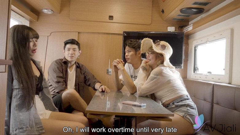 AV Jiali: Ccc dan kekasihnya melarikan diri dari pesta dan menyeluruh untuk...