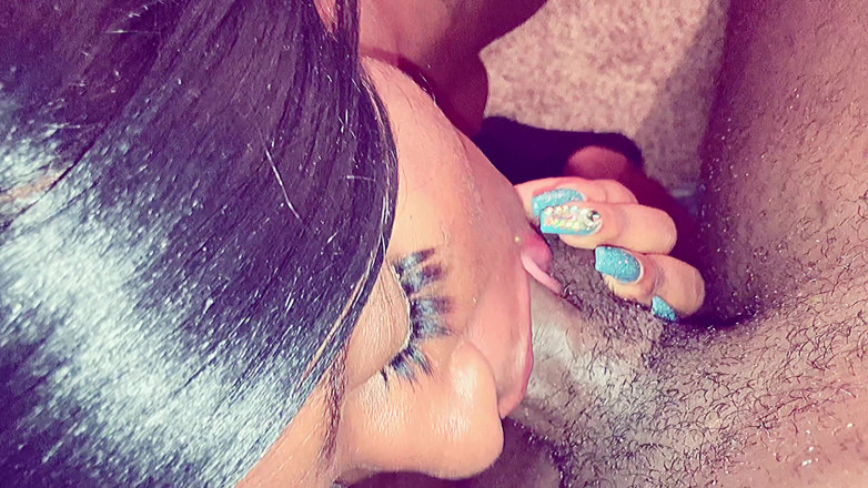 YoungStarBrazy: CiCi SoSweet faz boquete incrível e leva bbc da YoungStarBrazy