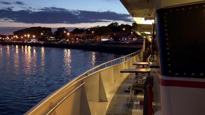 Dirty Dating Live: Sexuální expo po orgii-Staří chlapi dělají sexy blondýnku-prsatou MILF-Pt 2