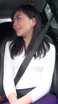 Unexpected Moments Reveal Her Embarrassingly Beautiful Charm - Part 1