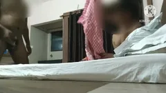 Bengali Boudi Priyanka dikongkek bosnya