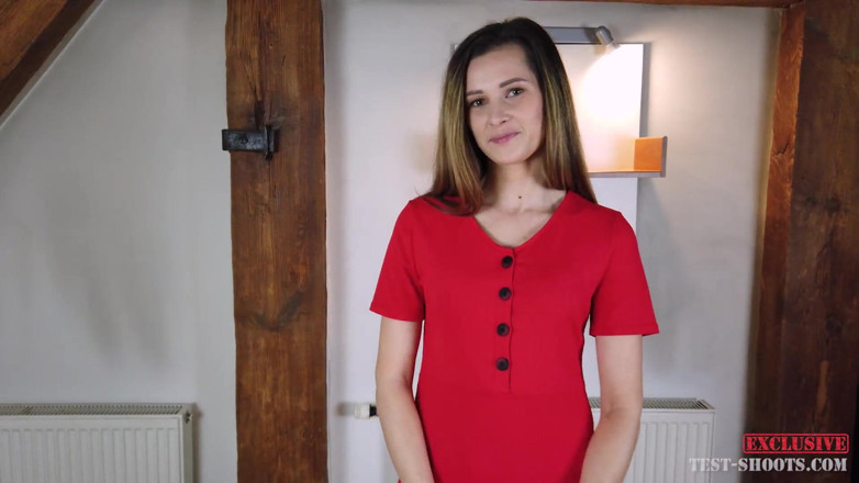 Test-Shoots: Remaja amatur bogel Josie dalam video casting bogel