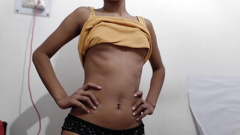 desigirl93: インドのデジガールヌード美少女!