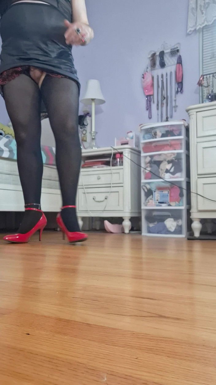 Victoria Lecherri: Hi Heels, Stockings and Crotchless Panties