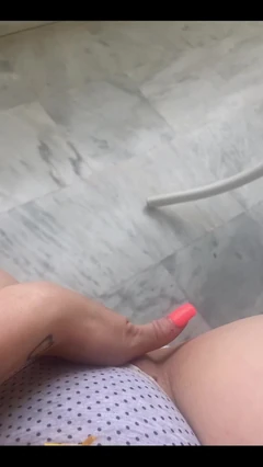 Olha como eu me molhei .!!