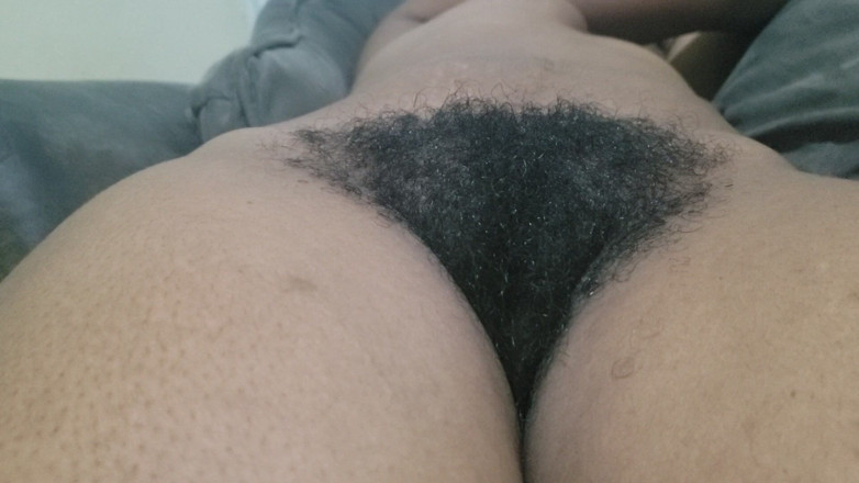 Lovemina: Haare zwischen ihren beinen machen haarige muschi - natürliche schönheit und...