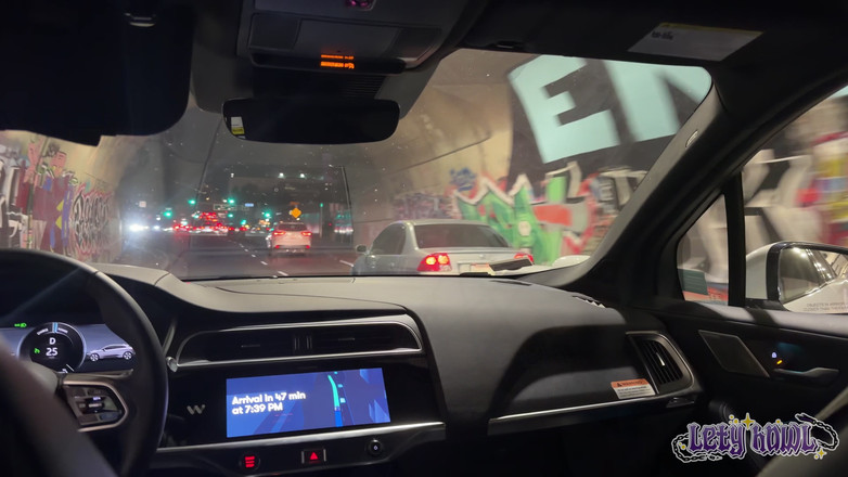 Lety Howl: 레티 하울의 모험, 에피소드 11: Xbiz 로스앤젤레스