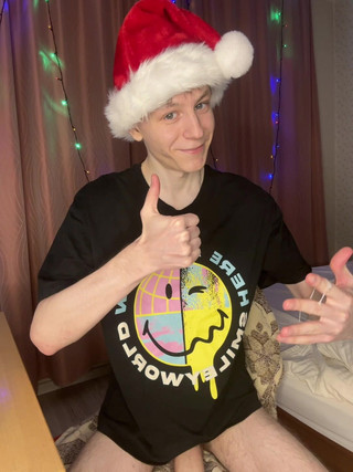 Morflot24: Dedos en una polla enorme hasta que pide lanzamiento