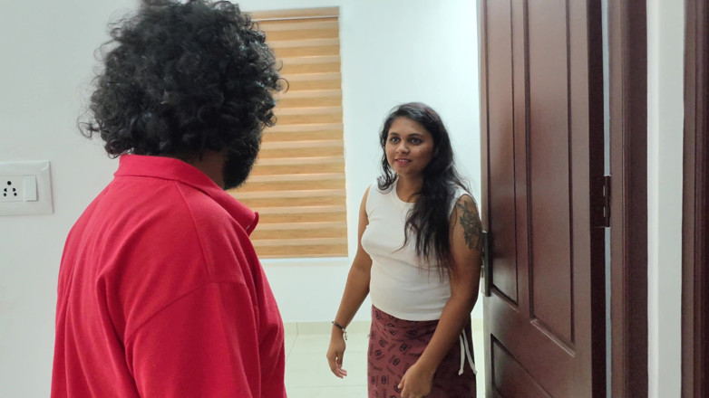 Vaigavarun45: Girl and Electrician Hot Fuck While She Was Alone at...