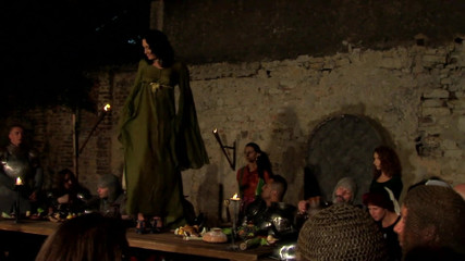 Sex All Together: Festa nel castello con le donne che vengono scopate dai...
