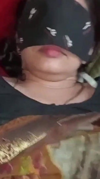 My Stepsister Invited Me for Sex When She Alone Her Bedroom, Stepuncle Hindi Sex Video in Hindi Voice