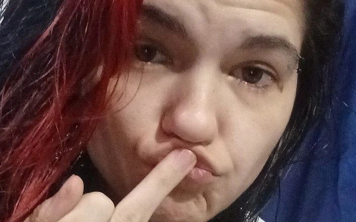 Pumped_Her_Pussy: Meine geschwollene muschi fingern