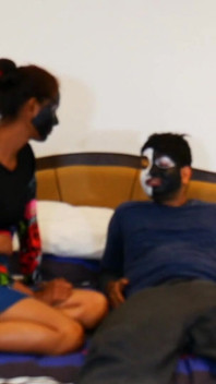 Adik tiri abang tiri untuk berkongsi fantasi dan berkongkek