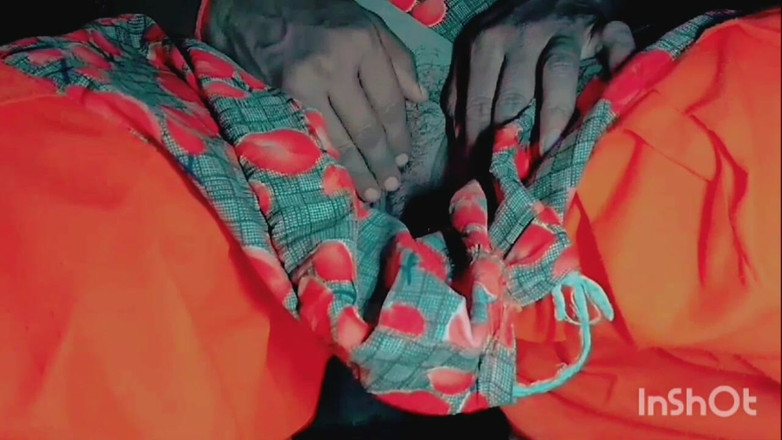 TricolorMusic3: 火辣性感哥的身体