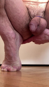 Ass Fingering Bare Foot