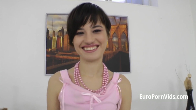 European fresh porn: Plochá, hubená děvka ošukaná do zadku tlustým čůrákem