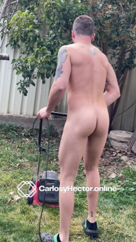 Naked Lawn Boy - Hector Mows the Grass Showing off His Juicy Bubble Butt in the Sun