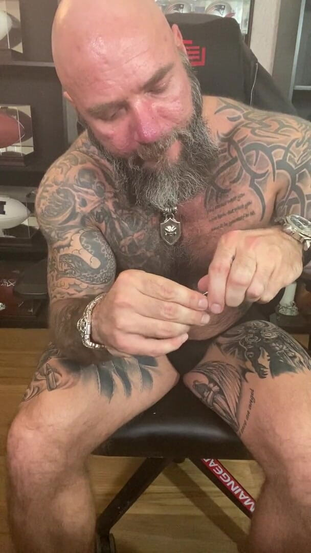 MasculineJason - Jason Collins: Finger and toenail fetish!