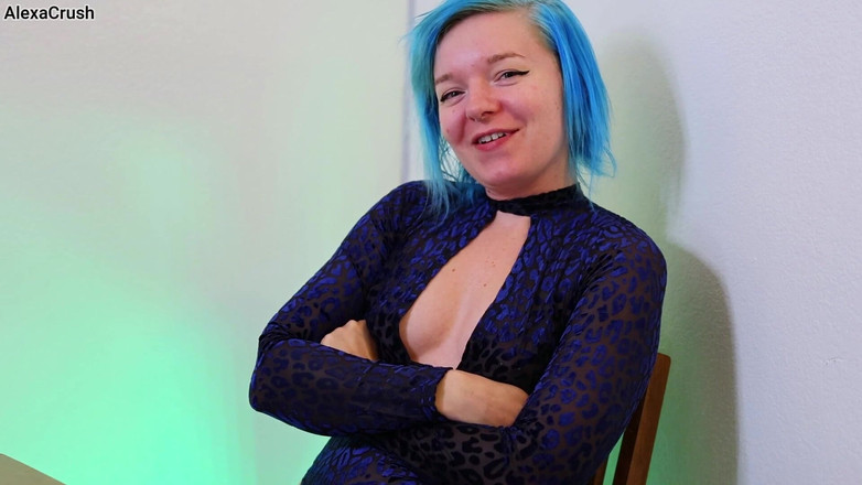 AlexaCrush: Akşam yemeği masasında sinsi elle muamele