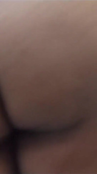 MILF Karmica awek montel di bilik mandi