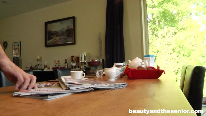 Granddadz: 2 старых хуя на завтрак от GrandDadz