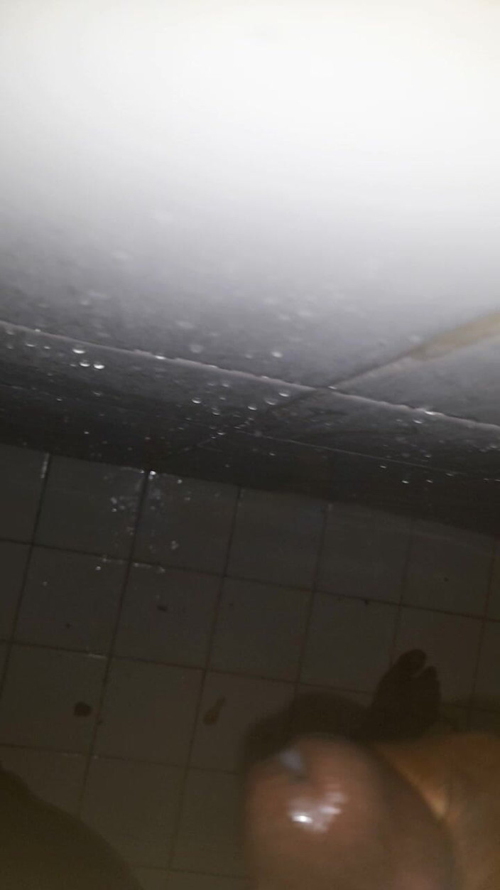 Black guy: S9 E10 को मरोड़ना