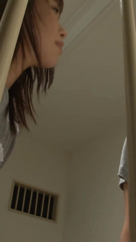 Žhavý sex na policejní stanici v Tokiu se sexy japonskými 18letými teenagerkami