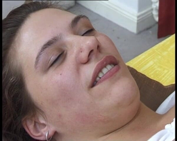YOUR FIRST PORN: Samanta &amp; Gina Testen Dildos - Samanta &amp; Gina Test Dildos