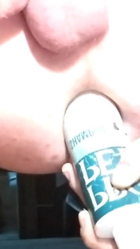 Hidžáb roztahuje svůj zadek dokořán