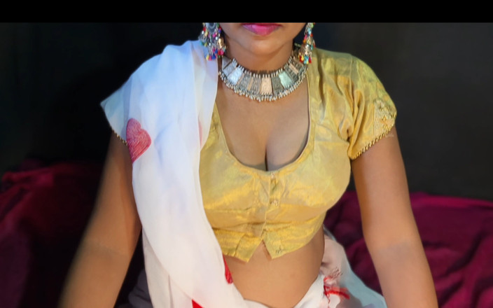 DESI PARO: Desi Hot Paro Wife Gives Oral Sex to Her Husband...