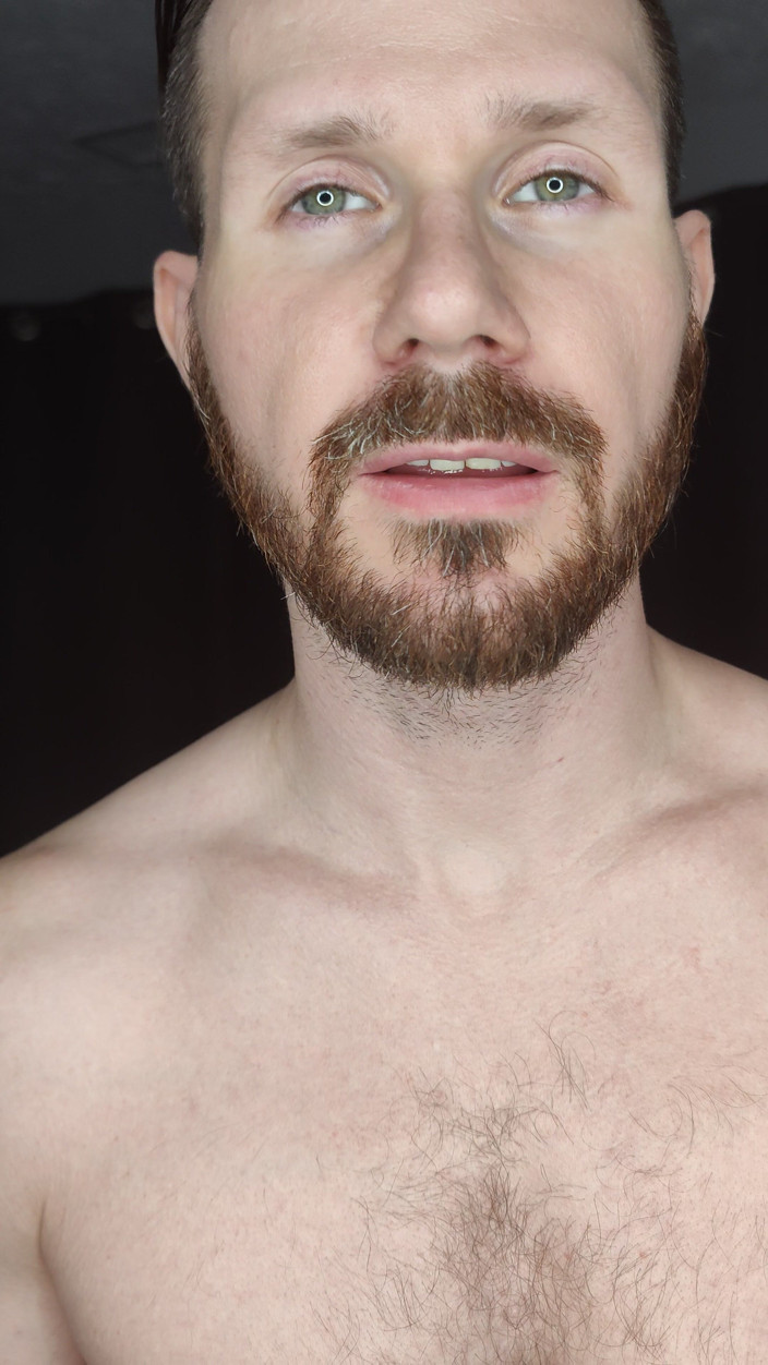 Albino Adonis: ようこそ