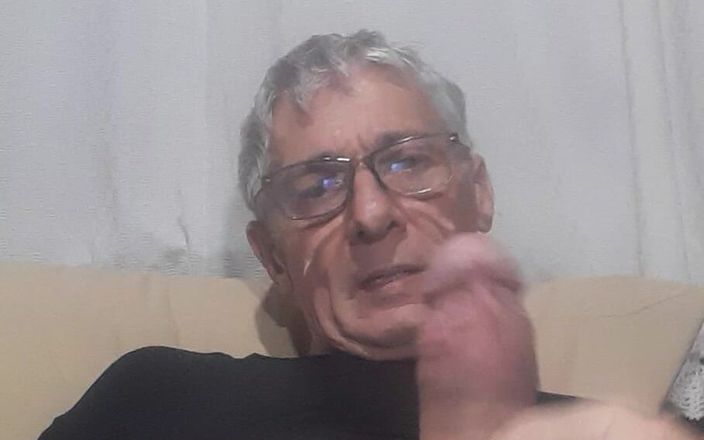 Big uncut hard cock: Honění ptáka sama pro tebe