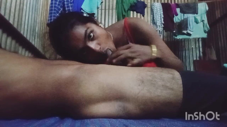 AmpleOunce283: Ragazza indiana del villaggio indiano figa stretta in un bagno...