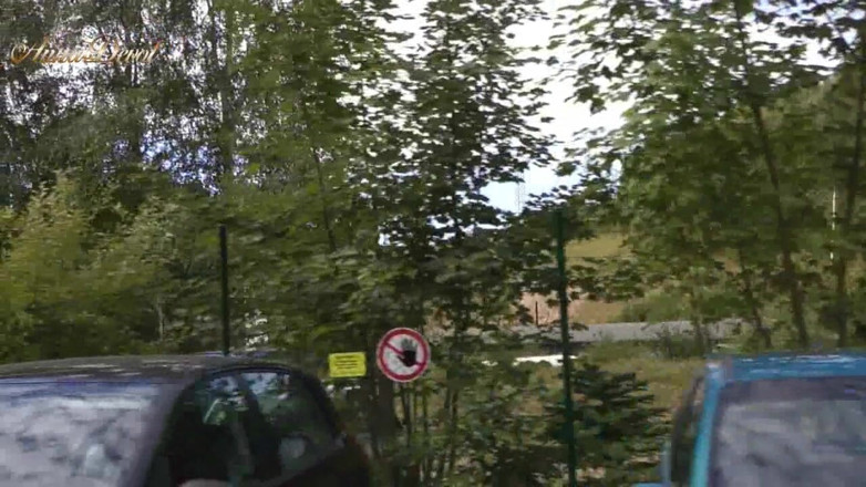 Anna Devot: Annadevot masturbate in the parking lot