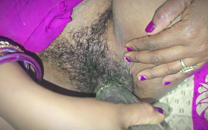 Bangala bhabhi: Bangala Bhabhi glazen seksglas in poesje hete seksdorp Bhabhi
