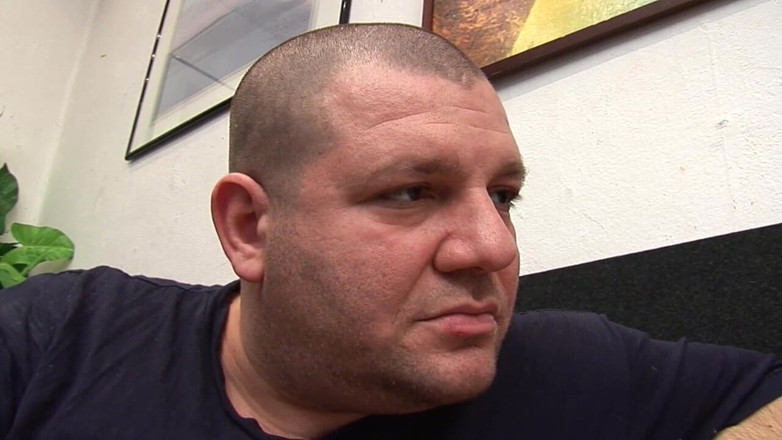 My porn family: Mijn hoer stiefdochter houdt ervan om zich om te kleden...