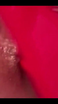 Anaal masturberen door hoge hakken en poesje sap na een orgasme