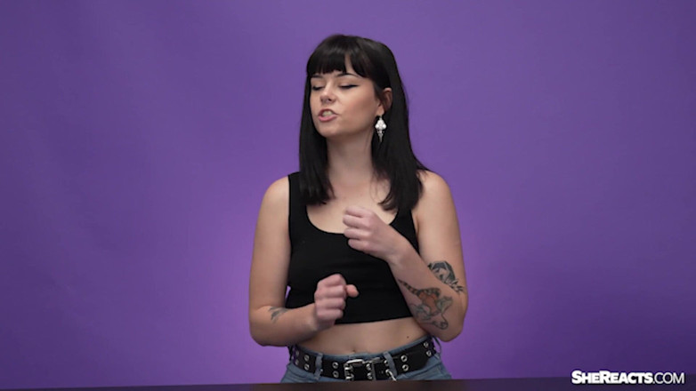 SheReacts: Hitung mundur kontol yang belum disunat: peringkat lily dan nova