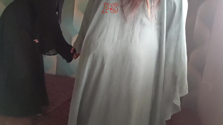 Pstarindia123: Two Muslim Bhabhis Wearing Burqas Got Fucked Together in Forced...