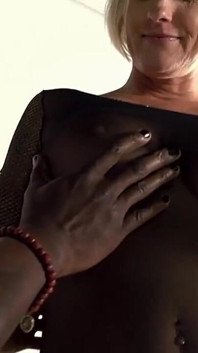 成熟した熟女のためのブラックマンバ