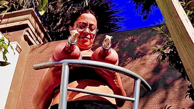 VeeVee Vixen: Sexuální otrokyně bradavky zvětšení kamery 3