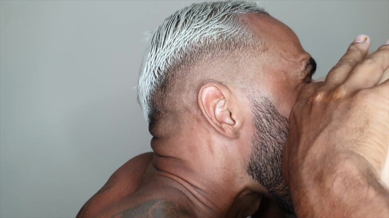 STRAIGHT BOYS CURIOUS FROM PRAHA: Ošukaná v RIO hetero latinoameričanem